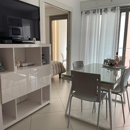 Apartamento West Bay Menton Exterior foto